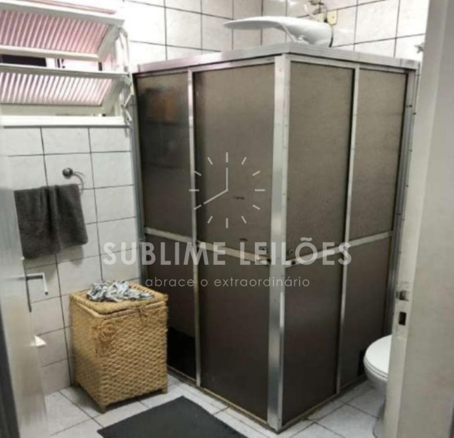 Foto 5 de 19: Casa em leilão em Santo André - SP, bairro Vila Luzita — Terreno de 230m² | Constr. de 172m² Sobrado em Santo André