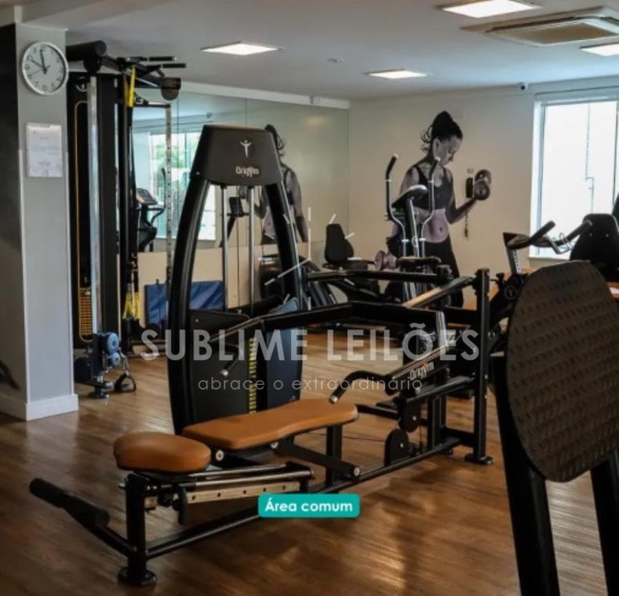 Foto 6 de 13: Apartamento em leilão em Ribeirão Preto - SP, bairro Jardim Irajá — 4 vagas | 281m² útil Apartamento em Ribeirão Preto