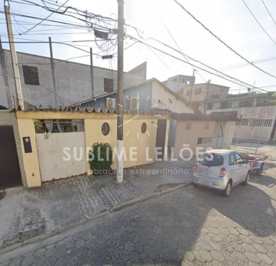 Foto 2 de 2: Terreno em leilão em Praia Grande - SP, bairro Guilhermina — Terreno de 250m² | Benfeitorias Casas na Praia Grande