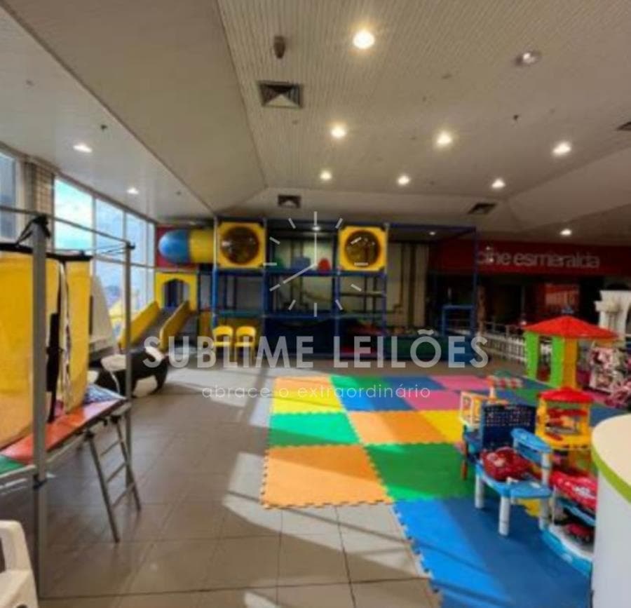 Foto 5 de 5: Comercial em leilão em Marília - SP, bairro Jardim Tangará — 209m² útil | Benfeitorias Espaço de recreação infantil em Marília