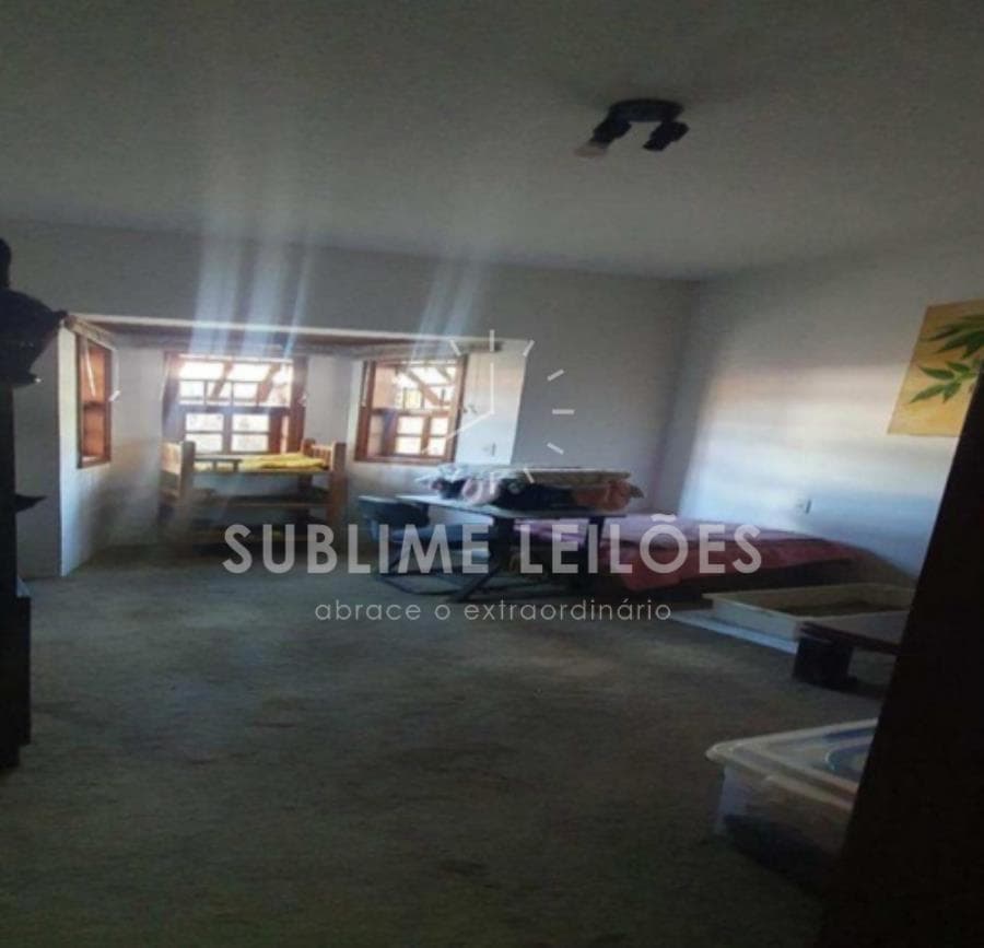 Foto 6 de 21: Casa em leilão em São Paulo - SP, bairro Interlagos — Terreno de 803m² | Constr. de 260m² Casa no Interlagos