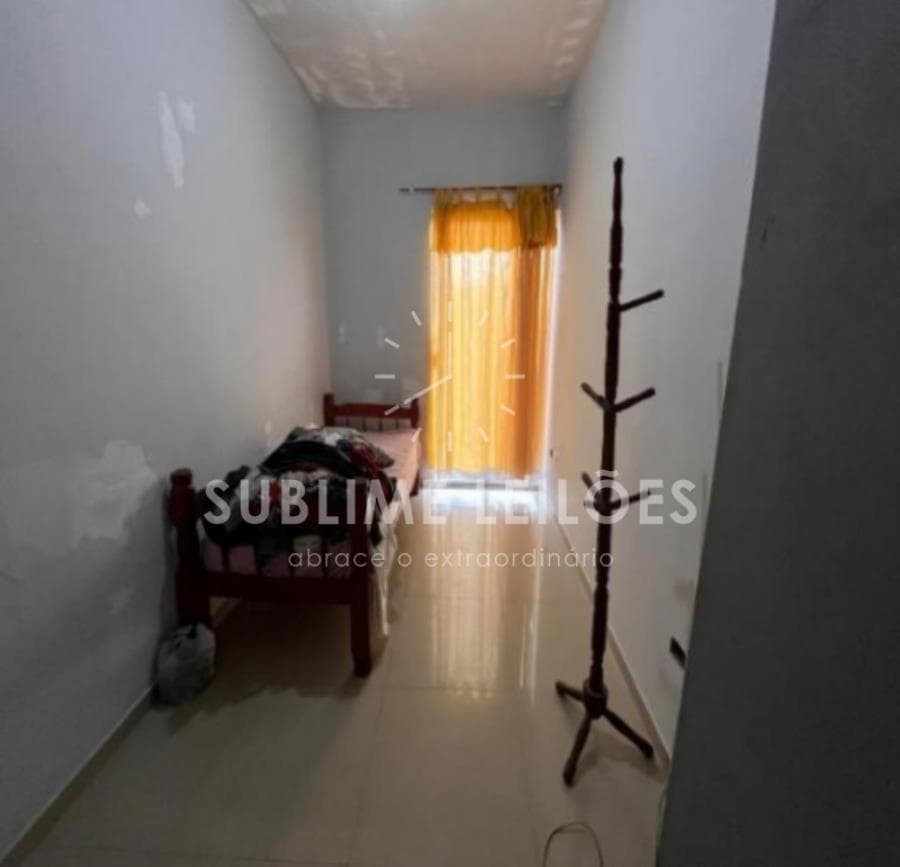 Foto 14 de 28: Casa em leilão em Suzano - SP, bairro Vila Urupês — Terreno de 300m² | Constr. de 373m² 5 Casas em Suzano
