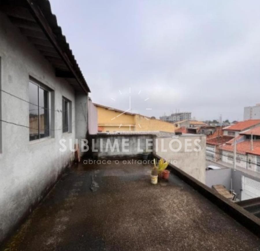 Foto 20 de 28: Casa em leilão em Suzano - SP, bairro Vila Urupês — Terreno de 300m² | Constr. de 373m² 5 Casas em Suzano