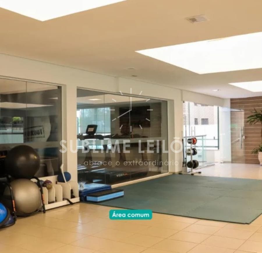 Foto 4 de 13: Apartamento em leilão em Ribeirão Preto - SP, bairro Jardim Irajá — 4 vagas | 281m² útil Apartamento em Ribeirão Preto