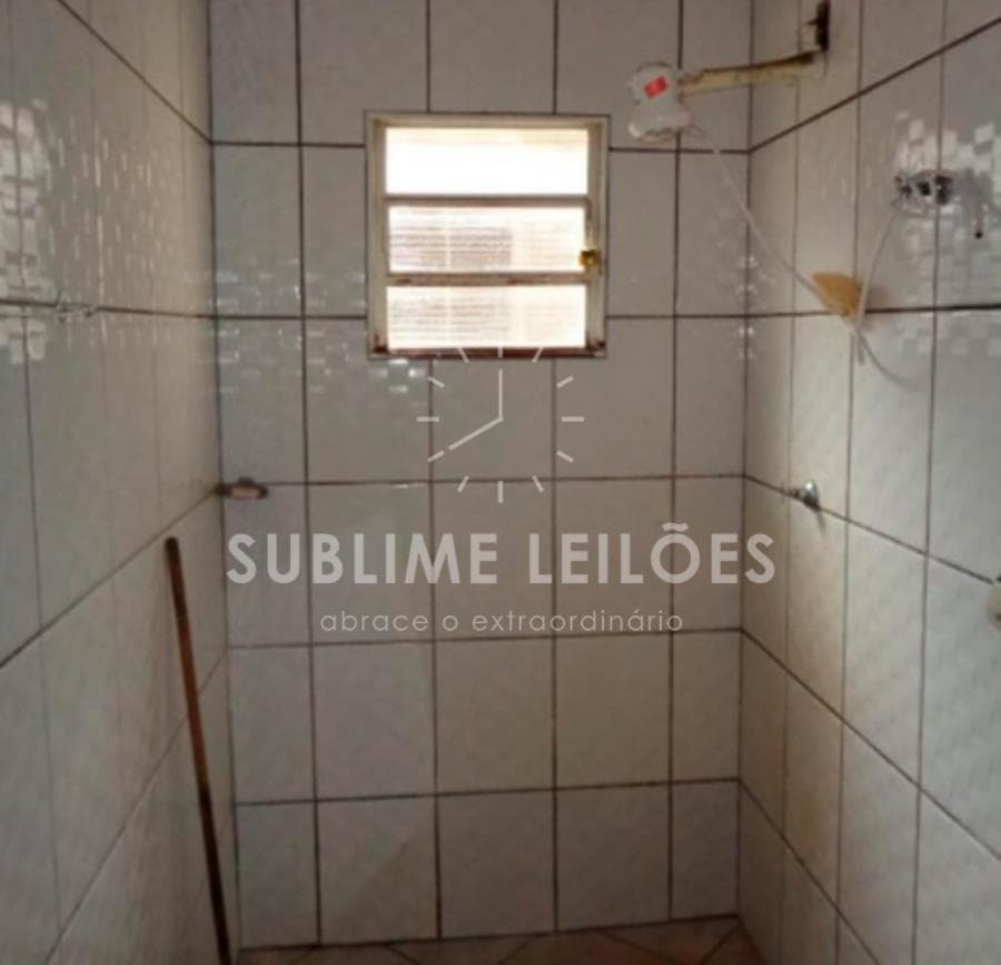 Foto 10 de 13: Terreno em leilão em São José Do Rio Preto - SP — Terreno de 200m² | Constr. de 104m² Casa em São José do Rio Preto