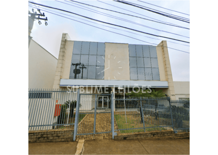 Terreno em leilão em Piracicaba - SP — Terreno de 2.801m² | Constr. de  2.127m² Prédio comercial em Piracicaba