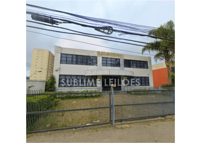 Terreno em leilão em Mogi Das Cruzes - SP — Terreno de 2.677m² | Constr. de 2.027m² Prédio comercial em Mogi das Cruzes