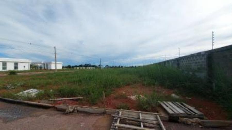 Foto 2 de 14: Terreno em leilão em Sinop - MT, bairro Eunice — Lote 7 - Sinop - MT - Terreno em Condomínio Imóveis Residenciais - Banco Santander - E451